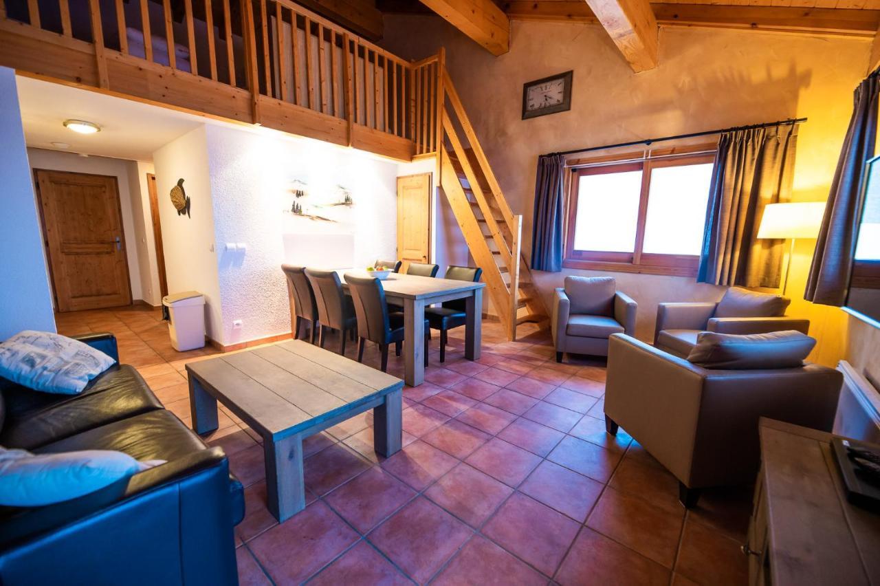 Parc Madeleine - Chalets サン・フランソワ・ロンシャン エクステリア 写真